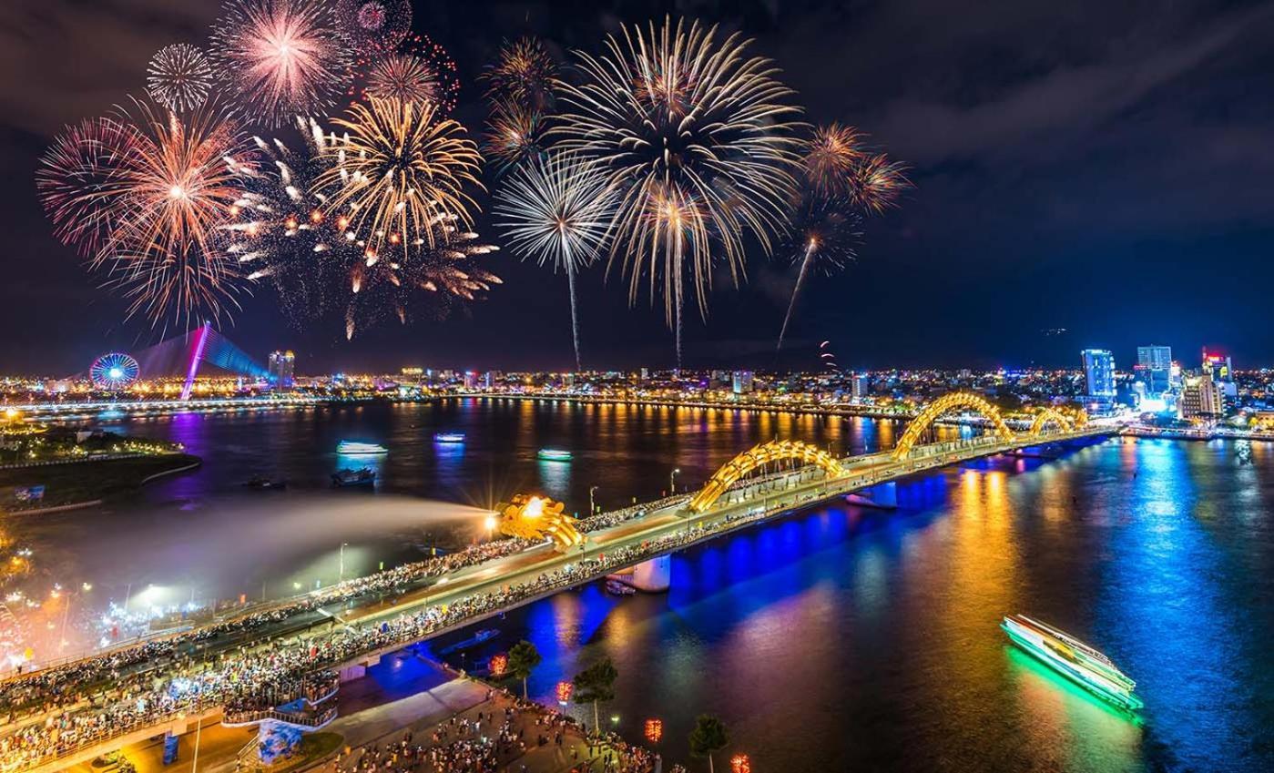 Quang Minh Riverside Hotel Danang エクステリア 写真