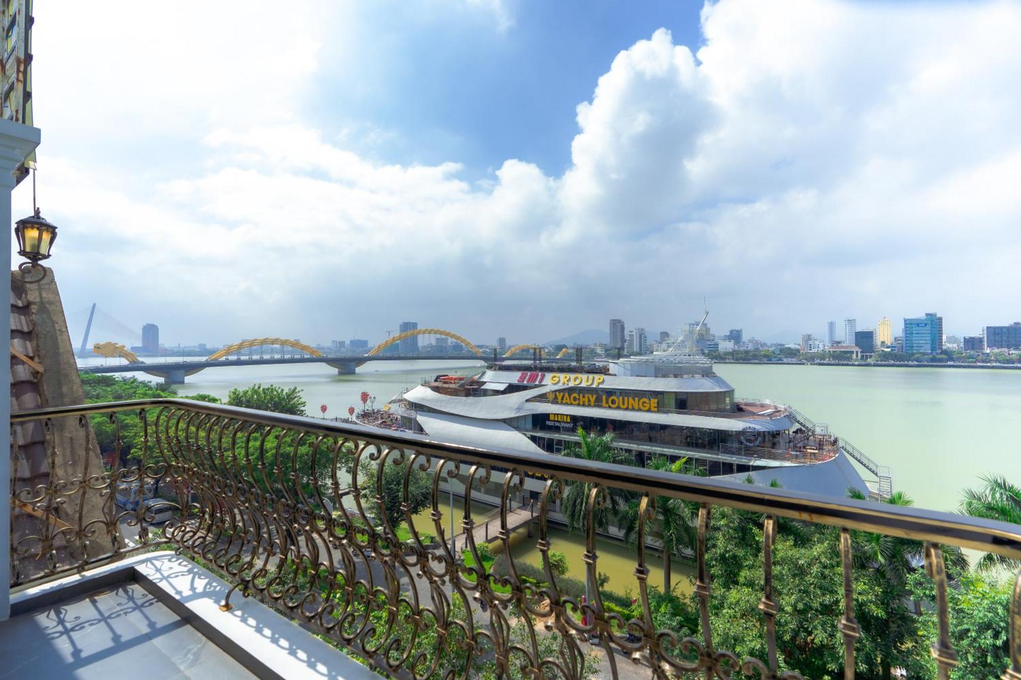 Quang Minh Riverside Hotel Danang エクステリア 写真